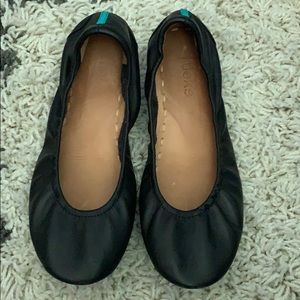Black Tieks!!! 🖤